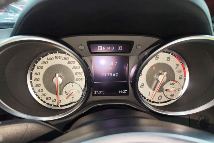 Used Mercedes-Benz SLK-Class 2011 SLK 200 Fashion Model Instrument Cluster