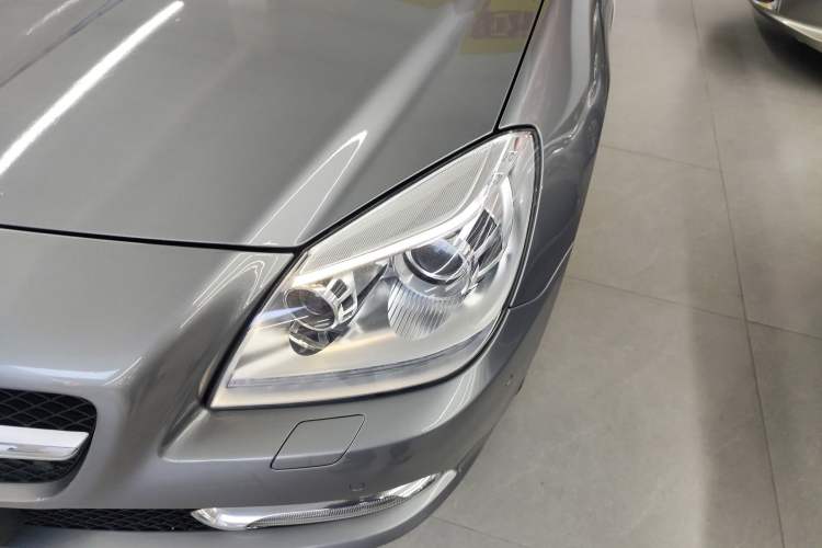 Used Mercedes-Benz SLK-Class 2011 SLK 200 Fashion Model Left Front Headlight