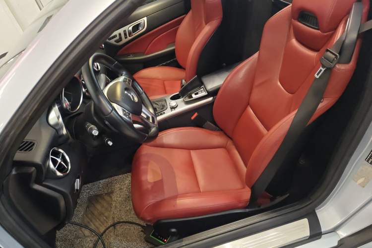 Used Mercedes-Benz SLK-Class 2011 SLK 200 Fashion Model Left Front Seat