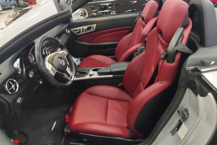 Used Mercedes-Benz SLK-Class 2011 SLK 200 Fashion Model Left Front Seat