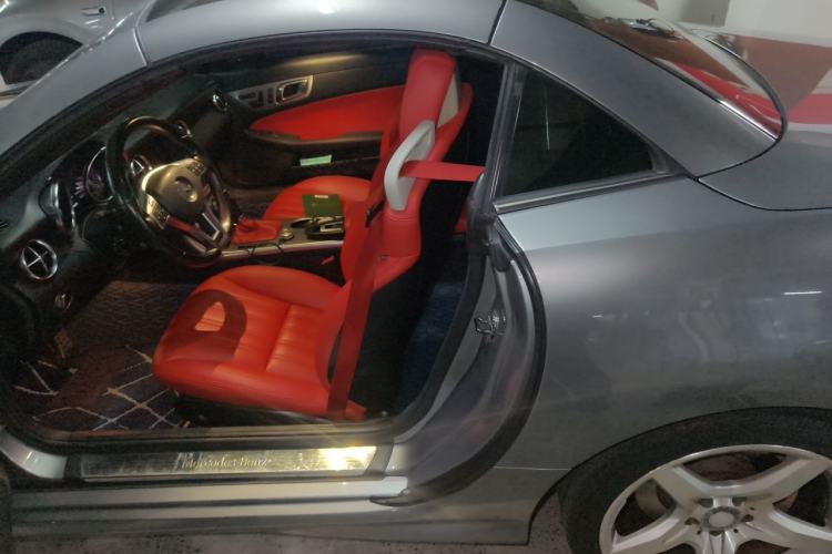 Used Mercedes-Benz SLK-Class 2011 SLK 200 Luxury Sports Model Left Rear Seat