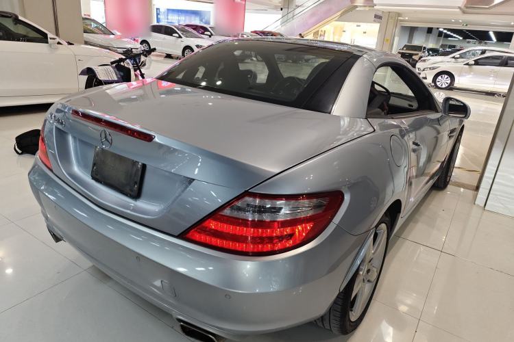 Used Mercedes-Benz SLK-Class 2011 SLK 200 Fashion Model Rear Right 45 Deg