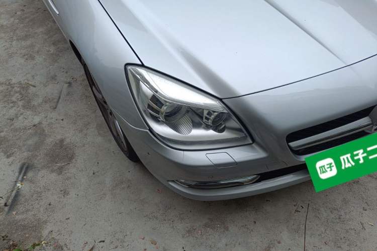 Used Mercedes-Benz SLK-Class 2011 SLK 200 Fashion Model Right Front Headlight