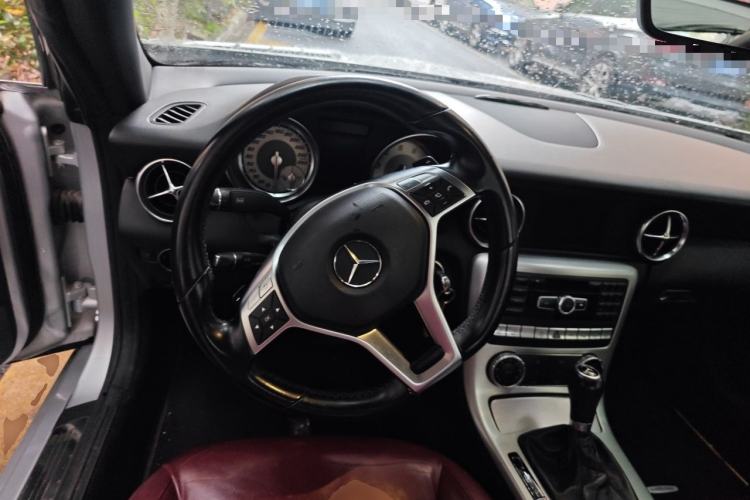 Used Mercedes-Benz SLK-Class 2011 SLK 200 Fashion Model Steering Wheel