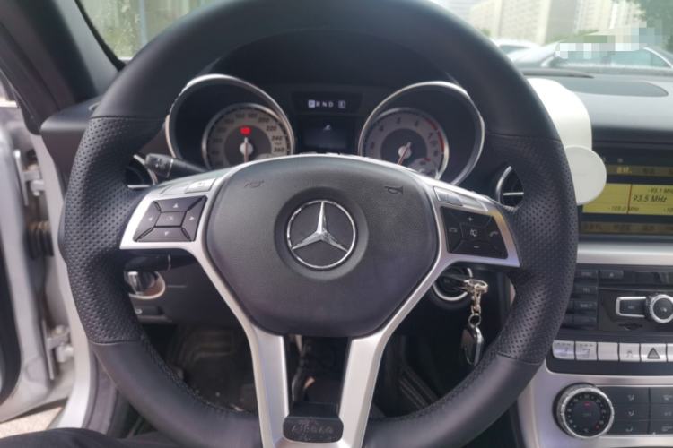 Used Mercedes-Benz SLK-Class 2011 SLK 200 Fashion Model Steering Wheel