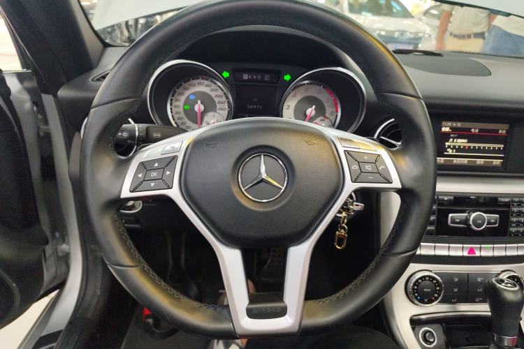 Used Mercedes-Benz SLK-Class 2011 SLK 200 Fashion Model Steering Wheel