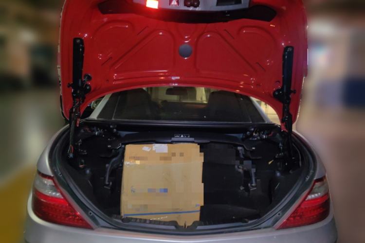 Used Mercedes-Benz SLK-Class 2011 SLK 200 Fashion Model Trunk