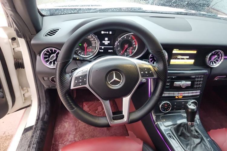 Used Mercedes-Benz SLK-Class 2011 SLK 200 Fashion Model Steering Wheel