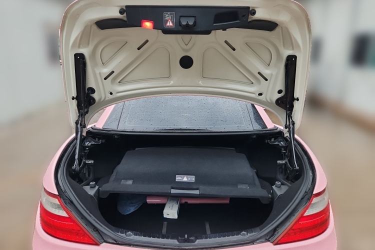 Used Mercedes-Benz SLK-Class 2011 SLK 200 Fashion Model Trunk