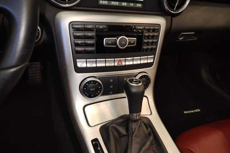 Used Mercedes-Benz SLK-Class 2011 SLK 200 Fashion Model Audio And AC Panel
