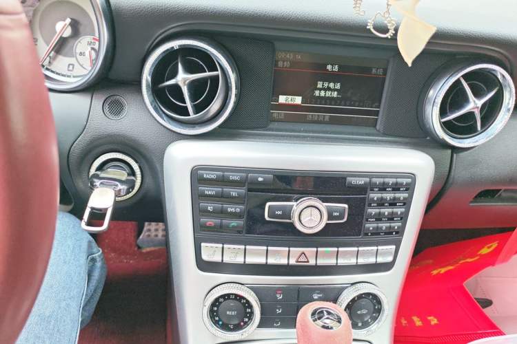 Used Mercedes-Benz SLK-Class 2011 SLK 200 Fashion Model Audio And AC Panel