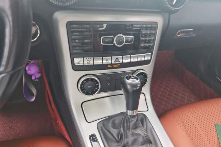 Used Mercedes-Benz SLK-Class 2011 SLK 200 Fashion Model Audio And AC Panel