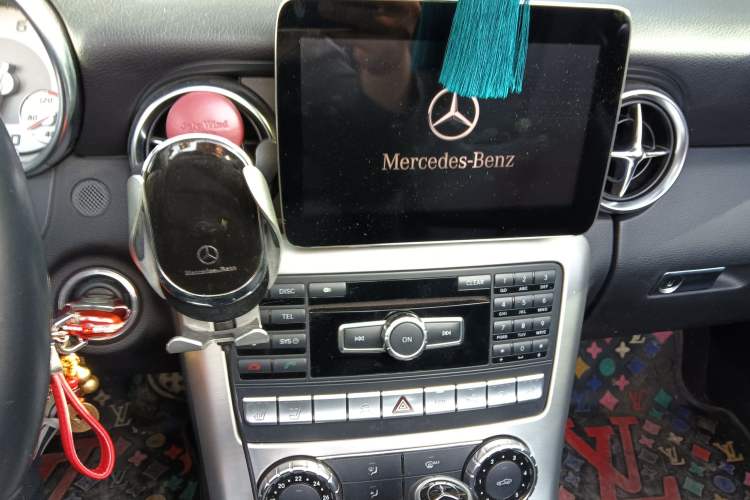 Used Mercedes-Benz SLK-Class 2011 SLK 200 Fashion Model Audio And AC Panel