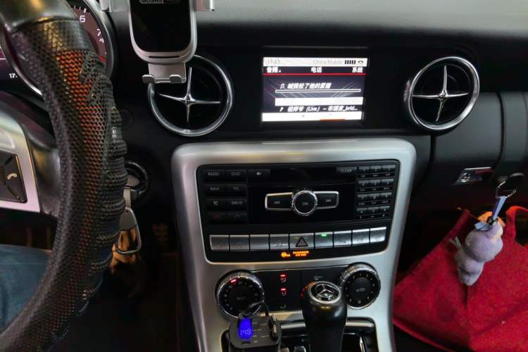 Used Mercedes-Benz SLK-Class 2011 SLK 200 Fashion Model Audio And AC Panel