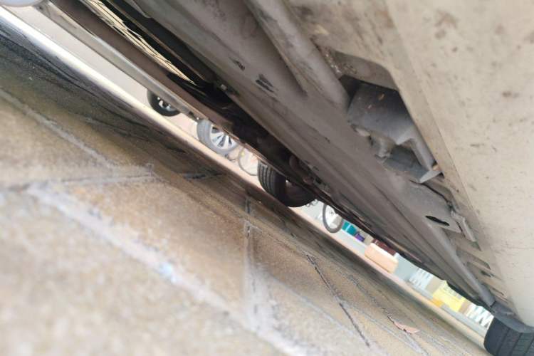 Used Mercedes-Benz SLK-Class 2011 SLK 200 Fashion Model Chassis Front Left