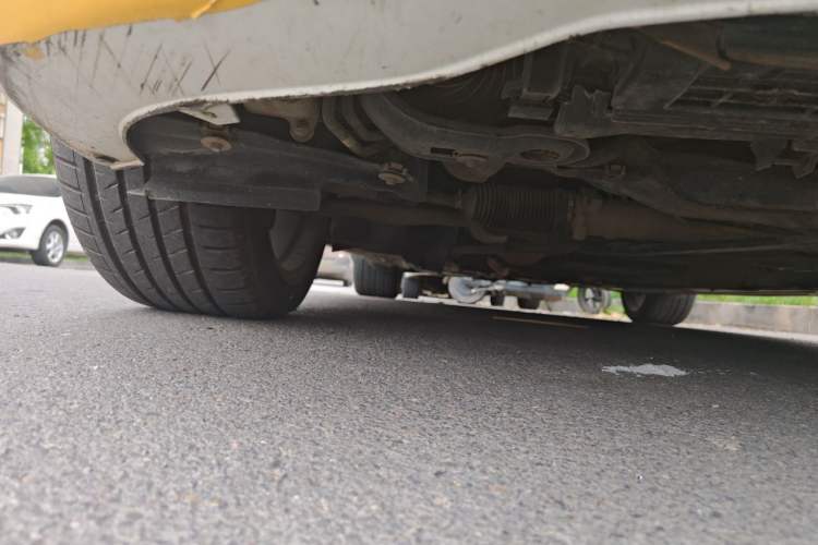 Used Mercedes-Benz SLK-Class 2011 SLK 200 Fashion Model Chassis Front Right