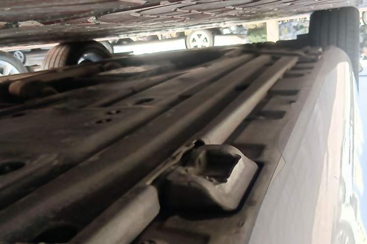 Used Mercedes-Benz SLK-Class 2011 SLK 200 Fashion Model Chassis Rear Left