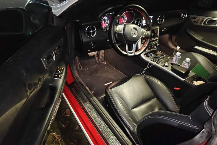 Used Mercedes-Benz SLK-Class 2011 SLK 200 Fashion Model Driver Seat