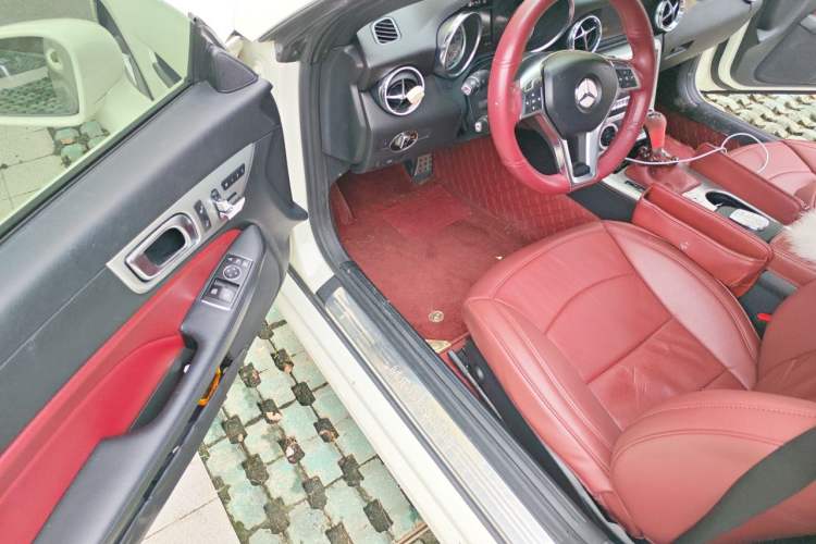 Used Mercedes-Benz SLK-Class 2011 SLK 200 Fashion Model Driver Seat