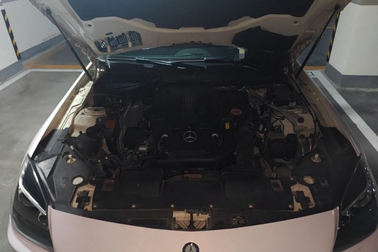 Used Mercedes-Benz SLK-Class 2011 SLK 200 Luxury Sports Model Engine Bay