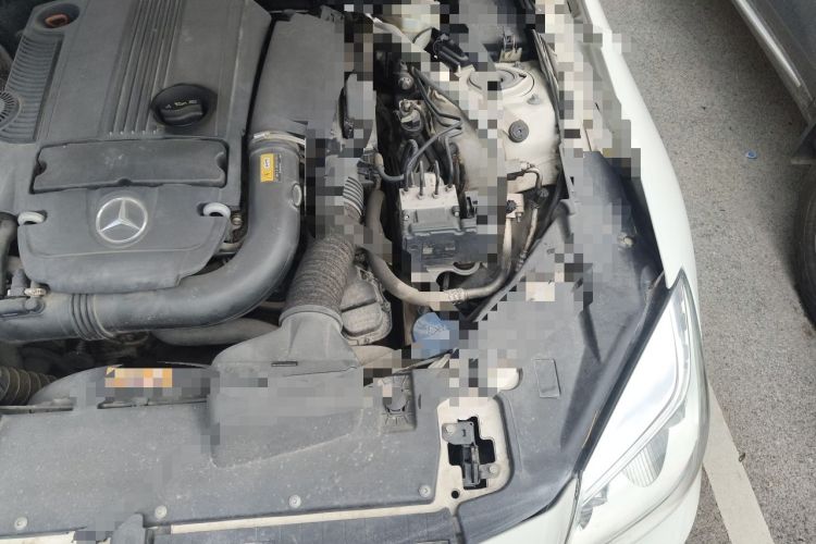 Used Mercedes-Benz SLK-Class 2011 SLK 200 Fashion Model Engine Bay Left