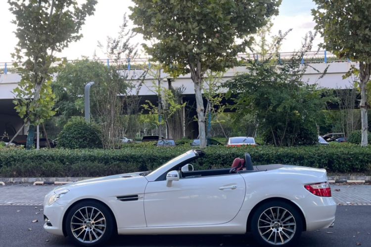 Used Mercedes-Benz SLK-Class 2011 SLK 200 Fashion Model Exterior 1