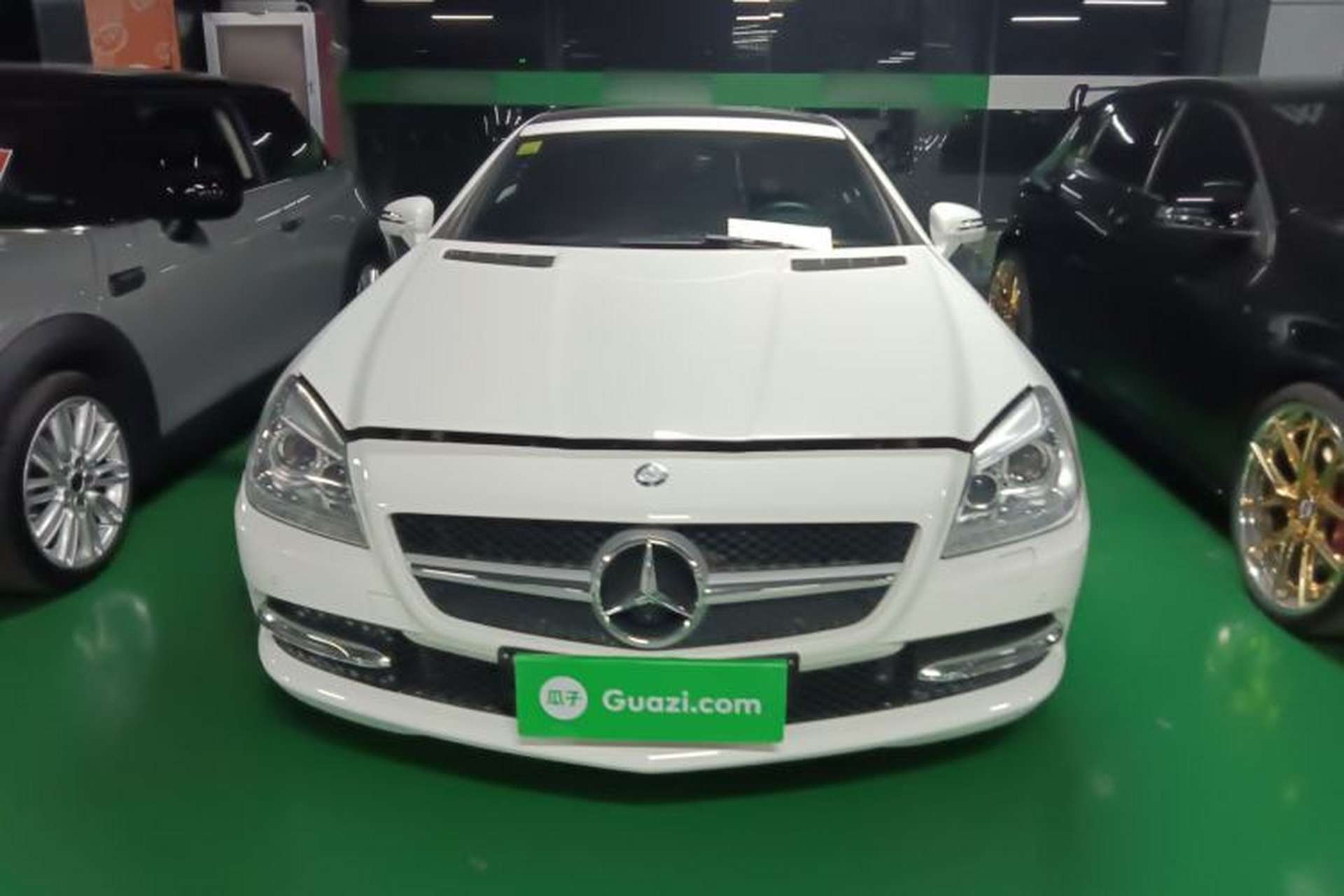 Used Mercedes-Benz SLK-Class 2011 SLK 200 Fashion Model Exterior 1