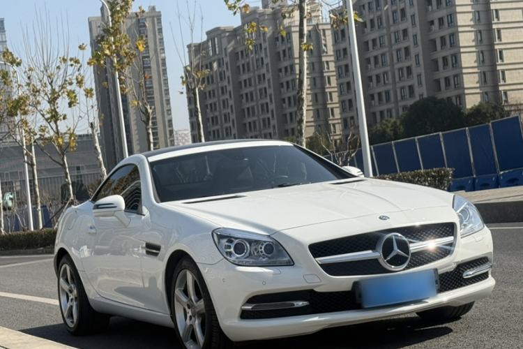 Used Mercedes-Benz SLK-Class 2011 SLK 200 Fashion Model Exterior 1