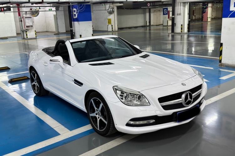 Used Mercedes-Benz SLK-Class 2011 SLK 200 Fashion Model Exterior 1