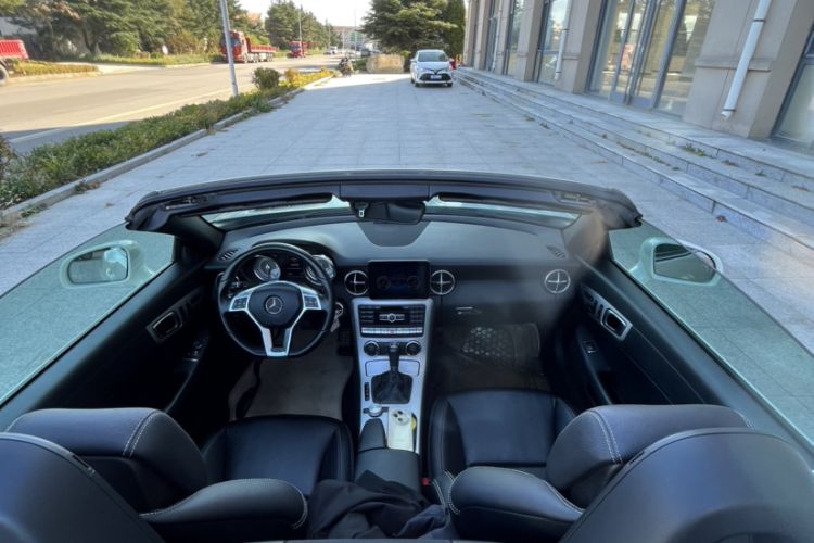 Used Mercedes-Benz SLK-Class 2011 SLK 200 Fashion Model Exterior 11