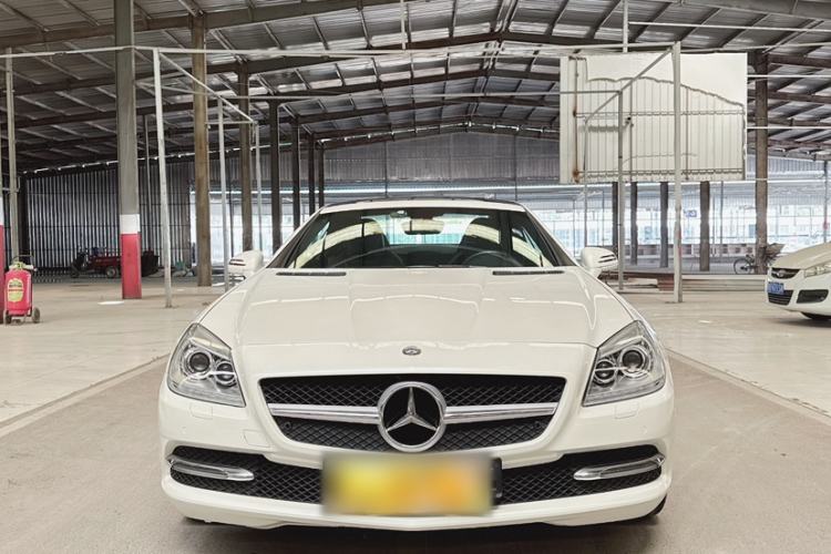 Used Mercedes-Benz SLK-Class 2011 SLK 200 Fashion Model Exterior 2