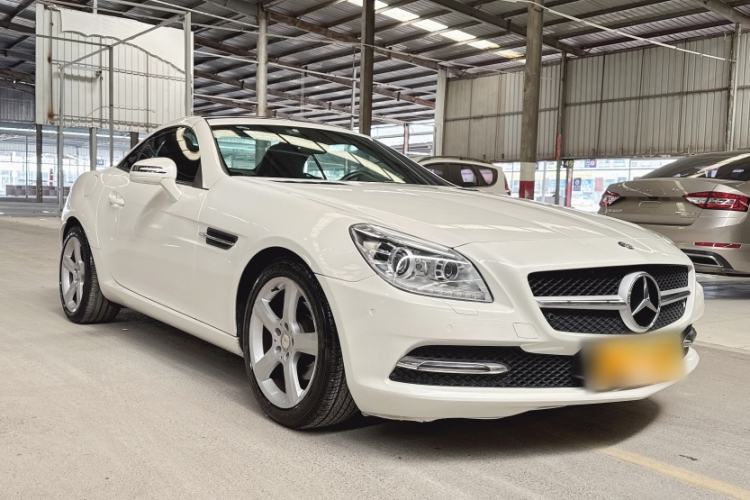 Used Mercedes-Benz SLK-Class 2011 SLK 200 Fashion Model Exterior 3