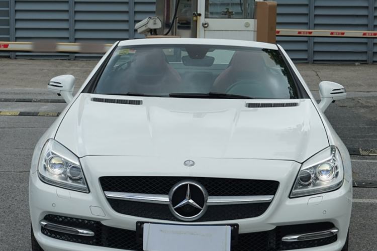 Used Mercedes-Benz SLK-Class 2011 SLK 200 Fashion Model Exterior 3