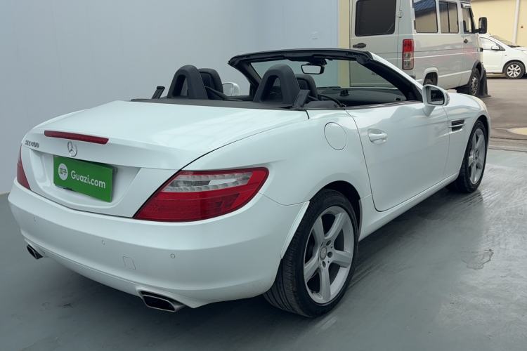 Used Mercedes-Benz SLK-Class 2011 SLK 200 Fashion Model Exterior 5