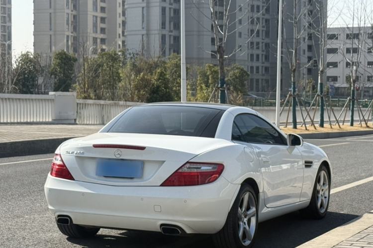 Used Mercedes-Benz SLK-Class 2011 SLK 200 Fashion Model Exterior 6