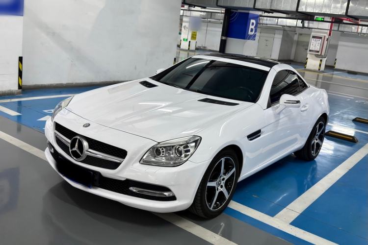Used Mercedes-Benz SLK-Class 2011 SLK 200 Fashion Model Exterior 8