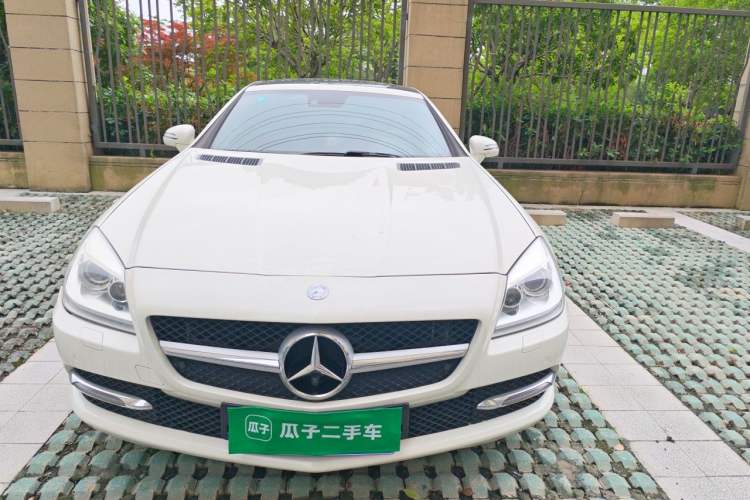 Used Mercedes-Benz SLK-Class 2011 SLK 200 Fashion Model Front