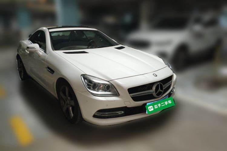 Used Mercedes-Benz SLK-Class 2011 SLK 200 Fashion Model Front Right 45 Deg