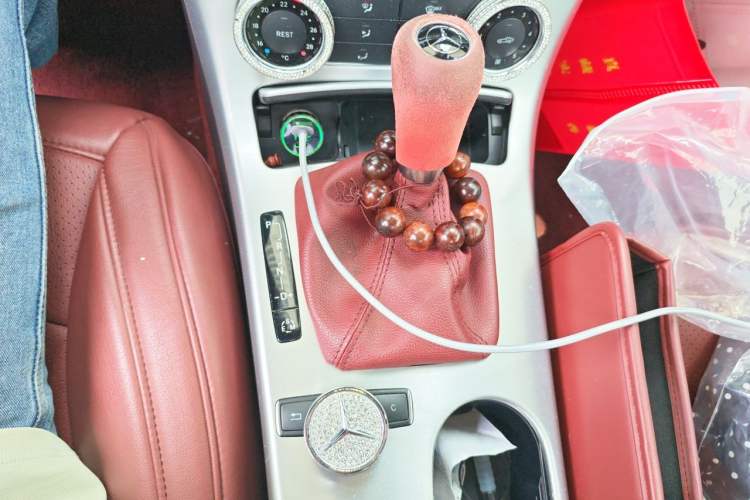 Used Mercedes-Benz SLK-Class 2011 SLK 200 Fashion Model Gear Lever