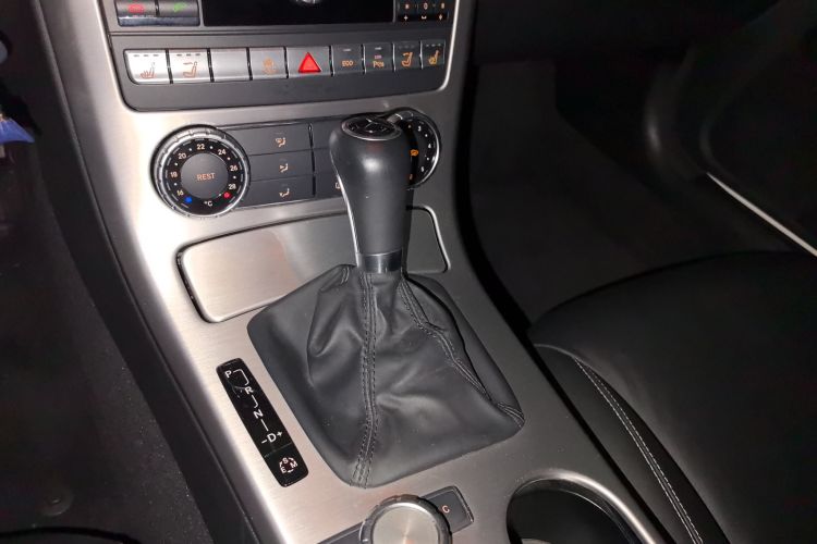 Used Mercedes-Benz SLK-Class 2011 SLK 200 Fashion Model Gear Lever