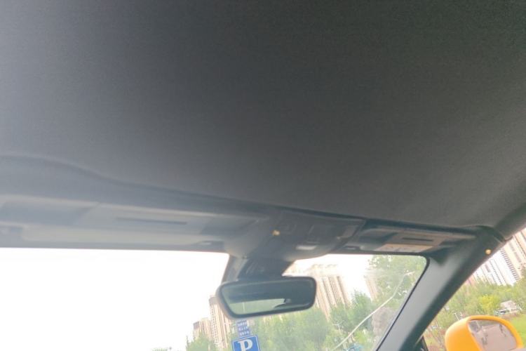 Used Mercedes-Benz SLK-Class 2011 SLK 200 Fashion Model Headliner