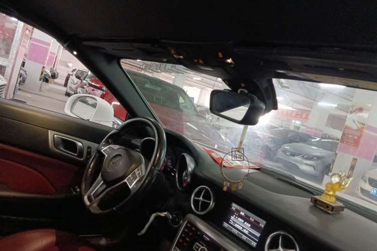 Used Mercedes-Benz SLK-Class 2011 SLK 200 Fashion Model Headliner