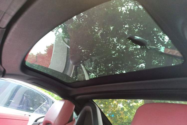 Used Mercedes-Benz SLK-Class 2011 SLK 200 Fashion Model Headliner