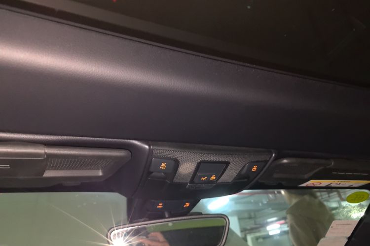 Used Mercedes-Benz SLK-Class 2011 SLK 200 Fashion Model Headliner