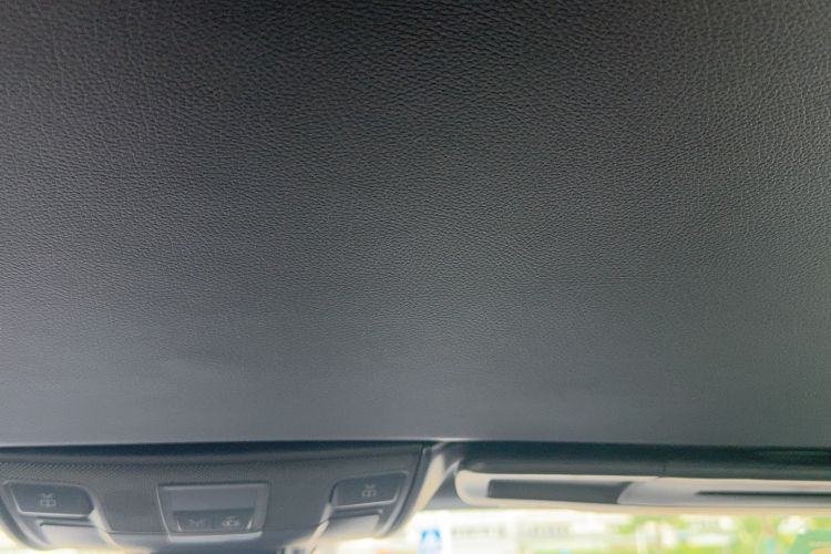 Used Mercedes-Benz SLK-Class 2011 SLK 200 Fashion Model Headliner