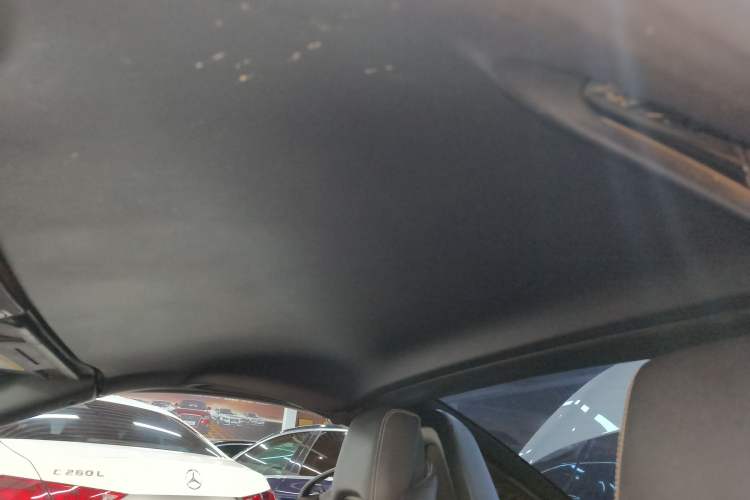Used Mercedes-Benz SLK-Class 2011 SLK 200 Fashion Model Headliner
