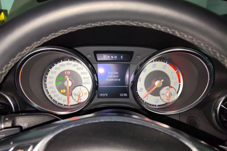 Used Mercedes-Benz SLK-Class 2011 SLK 200 Fashion Model Instrument Cluster