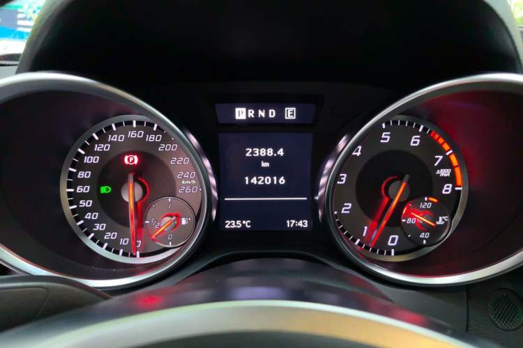 Used Mercedes-Benz SLK-Class 2011 SLK 200 Fashion Model Instrument Cluster