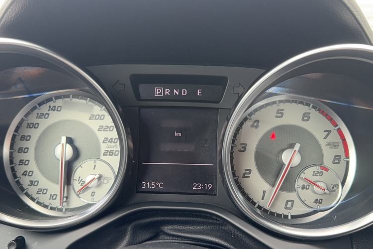 Used Mercedes-Benz SLK-Class 2011 SLK 200 Fashion Model Instrument Cluster