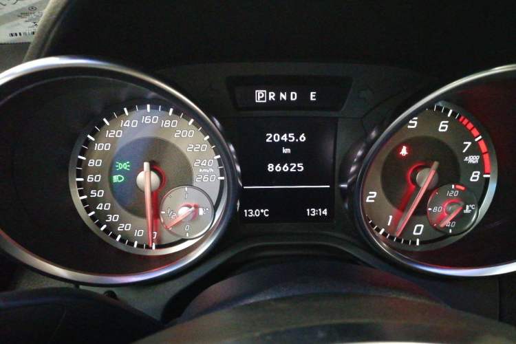Used Mercedes-Benz SLK-Class 2011 SLK 200 Fashion Model Instrument Cluster